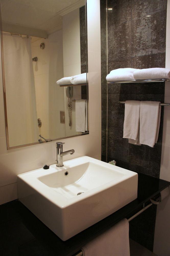 30 Bencoolen 4* Singapura